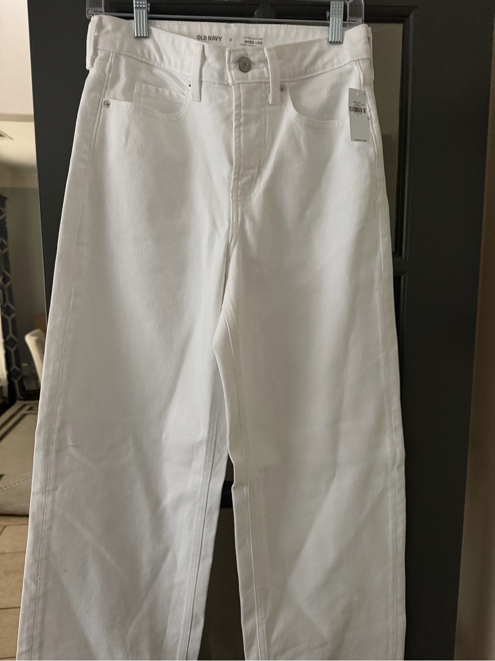 Old Navy Womens WOW Wideleg White Jeans size 2 nwt